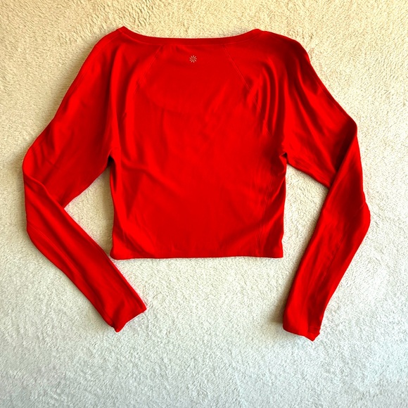 Athleta Crop Top Red Size M Bodycon Scoop Neck Long Sleeve - Picture 3 of 11